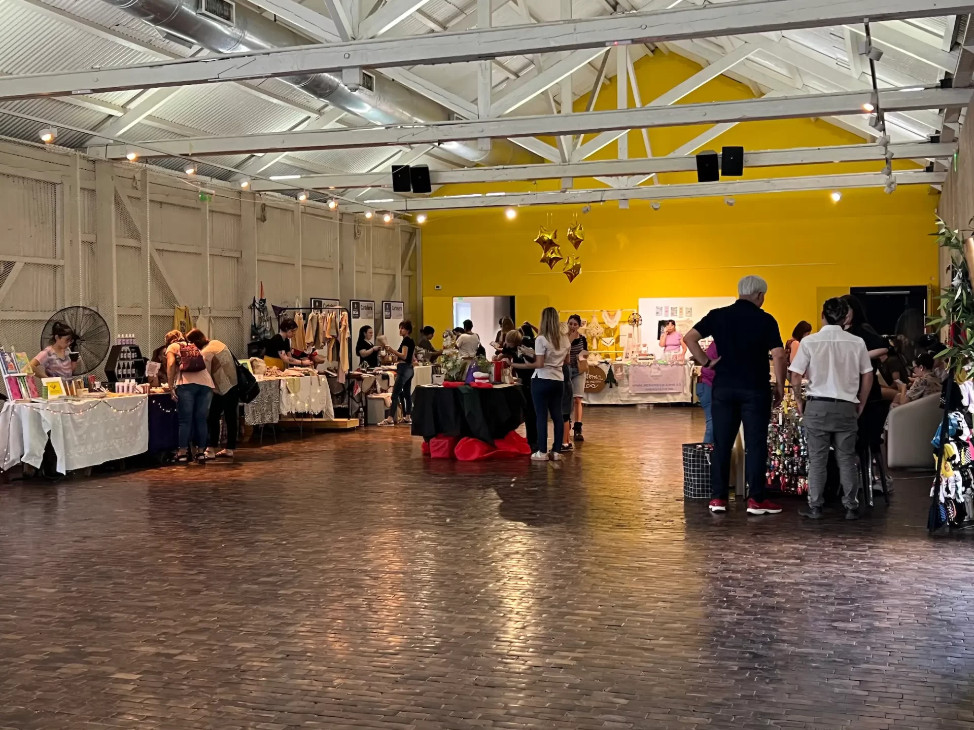 La Verbena de Navidad ya celebra su quinta edición