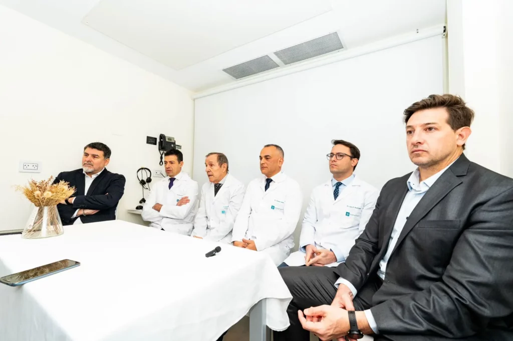 Roentgen potencia su equipo quirúrgico con una alianza estratégica