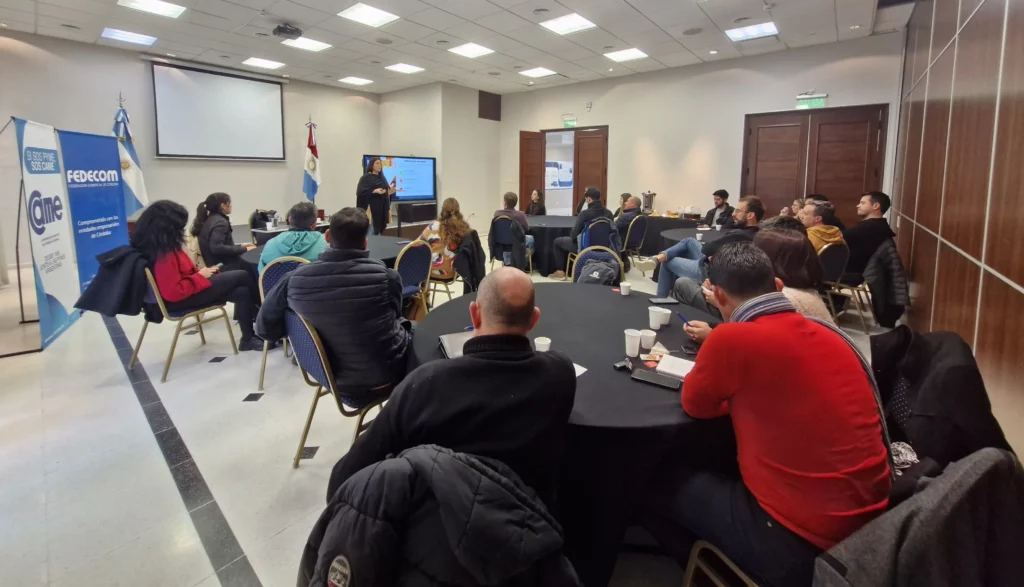 “Es un buen momento para iniciar negocios relacionados al comercio exterior”