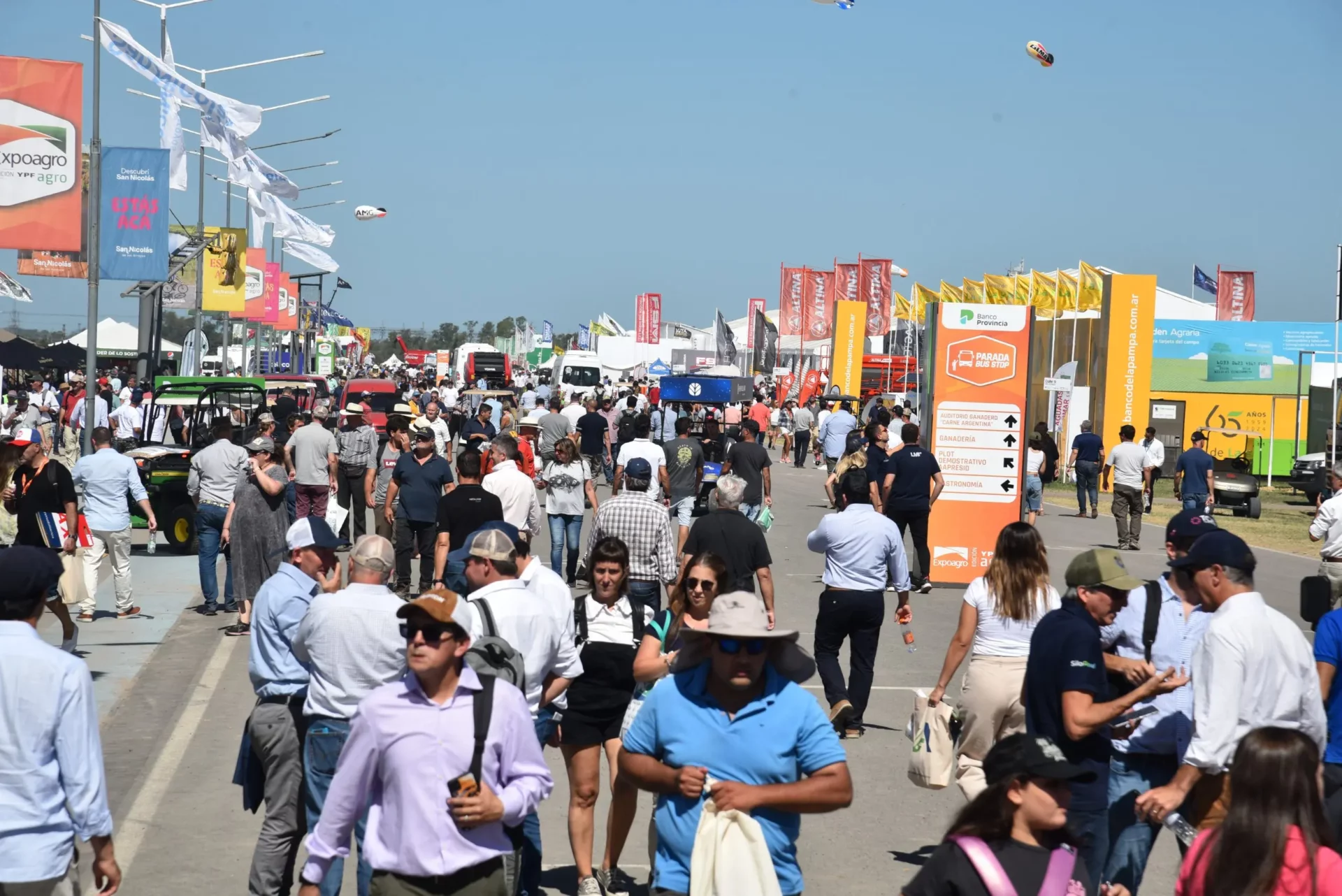 La gran vidriera agroindustrial abre sus puertas con fuerte presencia cordobesa