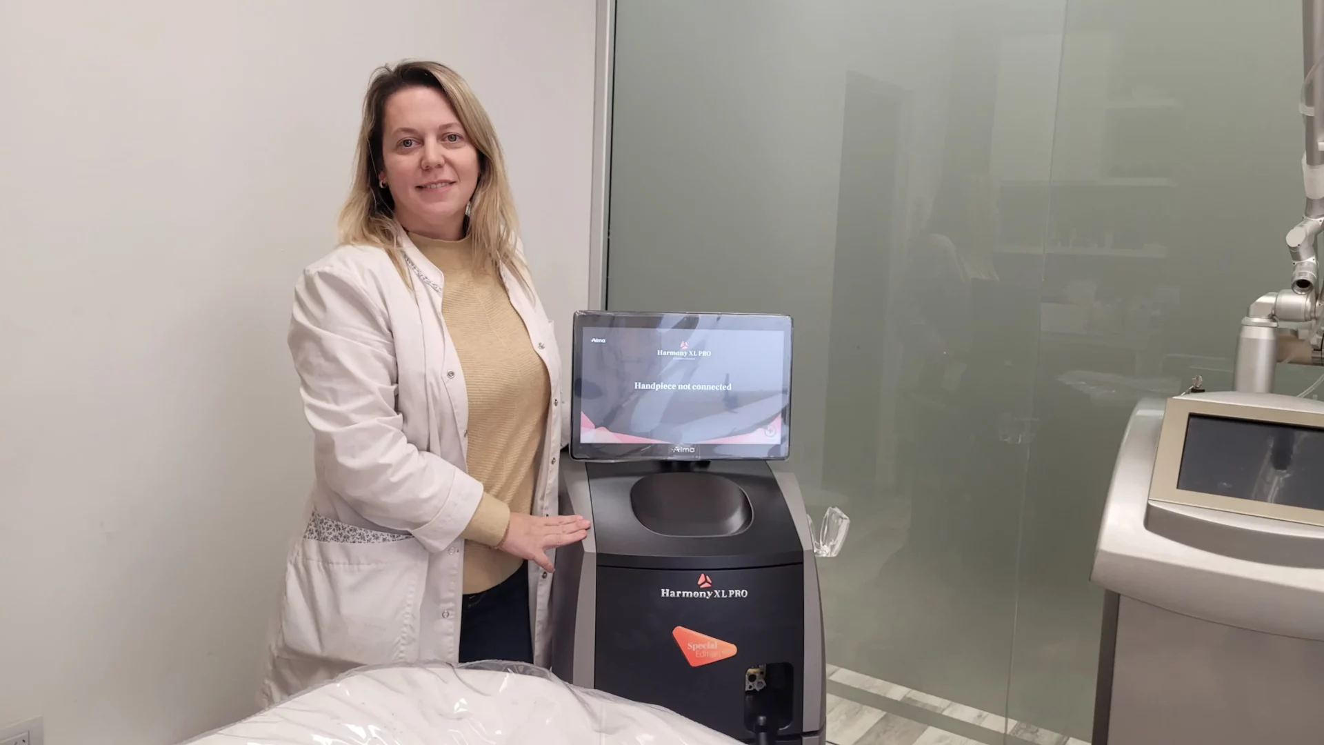Roentgen Estética incorpora tecnología de vanguardia para remoción de tatuajes y tratamientos dermatoestéticos