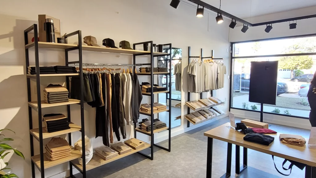Custore abrió en Villa María: la marca de básicos que apuesta al “vivir simple”