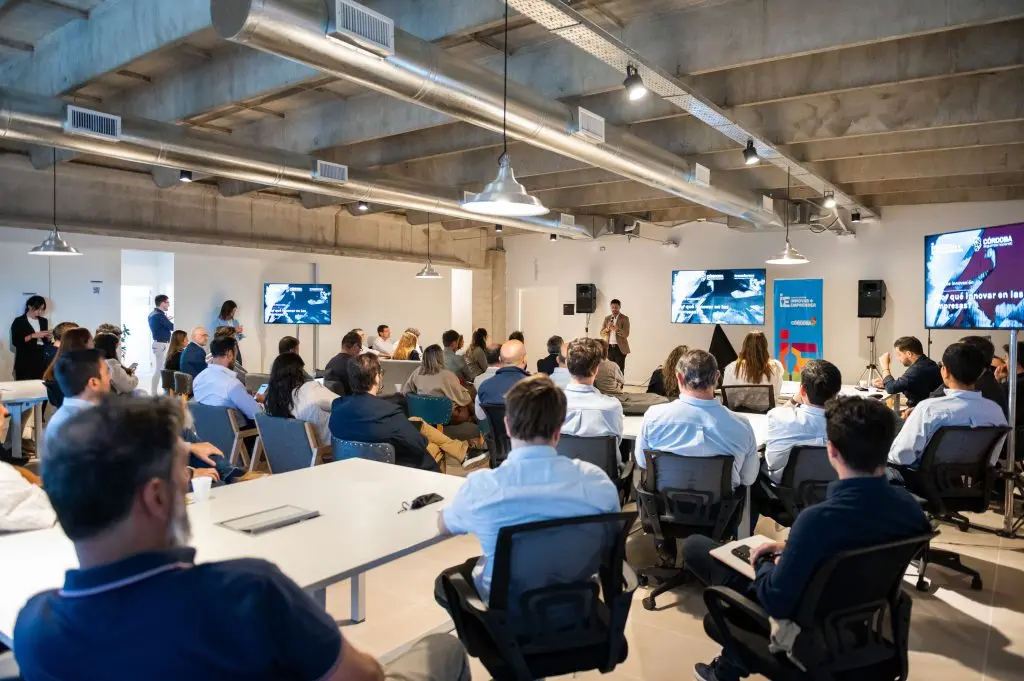 Más programas, inversión y articulación: el balance 2025 del ecosistema emprendedor cordobés