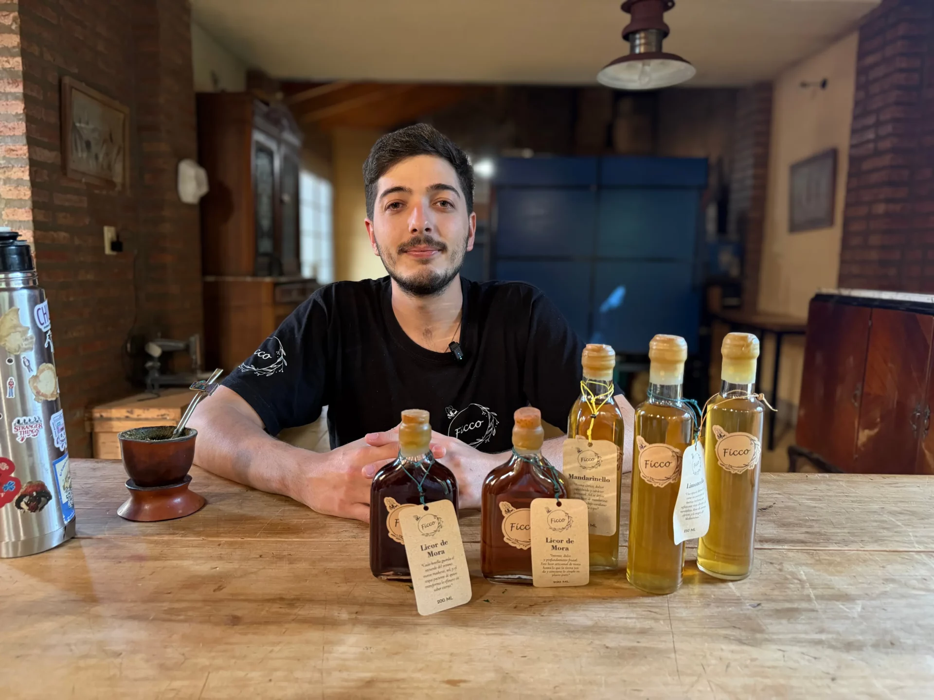 Ficco, la marca villamariense que transforma frutas, flores y especias en licores artesanales